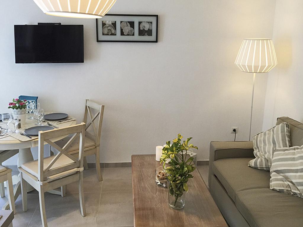 Lavish Suites Agios Ioannis Diakoftis Zewnętrze zdjęcie