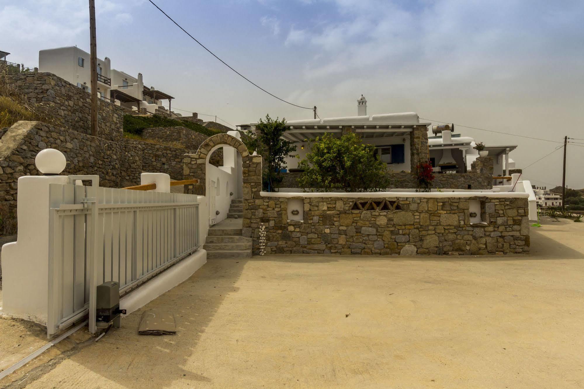 Lavish Suites Agios Ioannis Diakoftis Zewnętrze zdjęcie